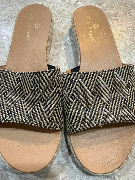 Tommy Bahama Black & Cream Woven Espadrille Slide Mules - Picture 4 of 9